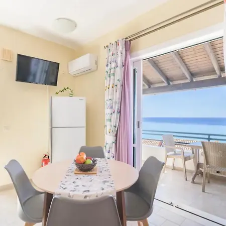 Gino 123 - Blue Glyfada Private Homes *