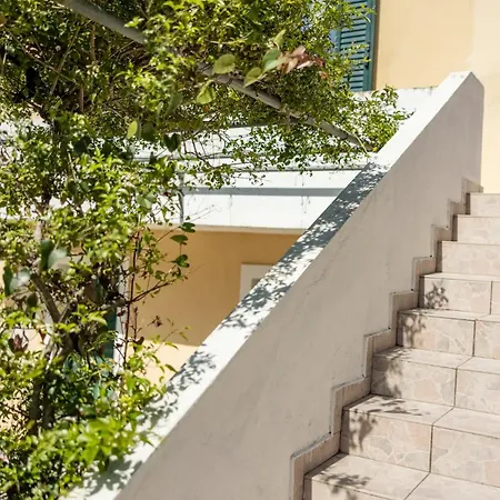 Lägenhet Gino 123 - Blue Glyfada Private Homes