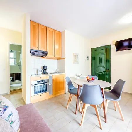 Gino 123 - Blue Glyfada Private Homes Lägenhet *